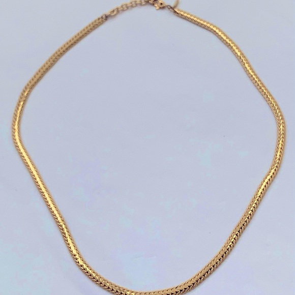 #SOLD# VINTAGE MONET GOLD-PLATED CUBAN WHEAT FILAGREE LINK ADJUSTABLE NECKLACE - Picture 12 of 14